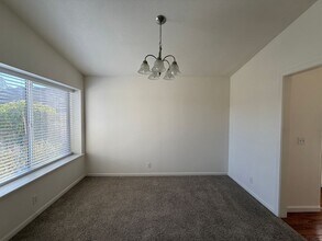 713 Richmind Ct in Santa Maria, CA - Building Photo - Building Photo