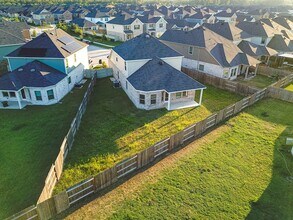 10663 Whitejacket in Conroe, TX - Building Photo - Building Photo