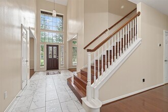 5907 Indian Hills Ln in Sugar Land, TX - Building Photo - Building Photo