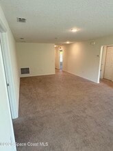 212 Alminar Ave SE in Palm Bay, FL - Building Photo - Building Photo