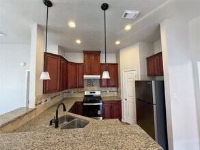 11906 Oakner Dr in Tomball, TX - Building Photo - Building Photo