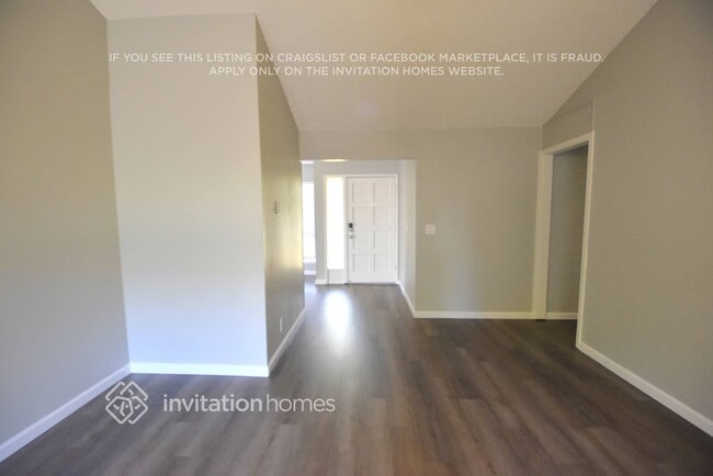 1120 Whipporwill Way in Suisun City, CA - Foto de edificio - Building Photo