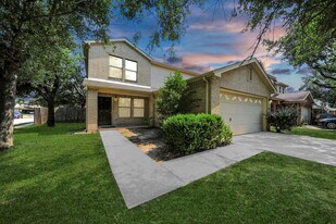 8127 Tassel Field Ln in Humble, TX - Building Photo
