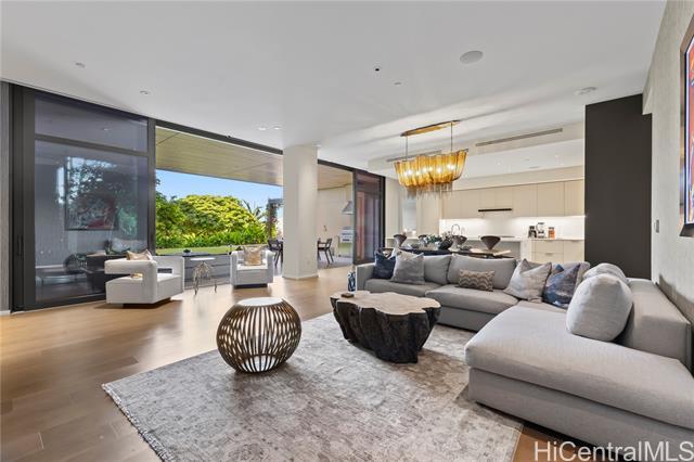 1388 Ala Moana Blvd in Honolulu, HI - Building Photo