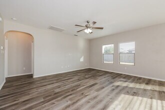 1720 Kings Glen Ln in Fort Worth, TX - Building Photo - Building Photo