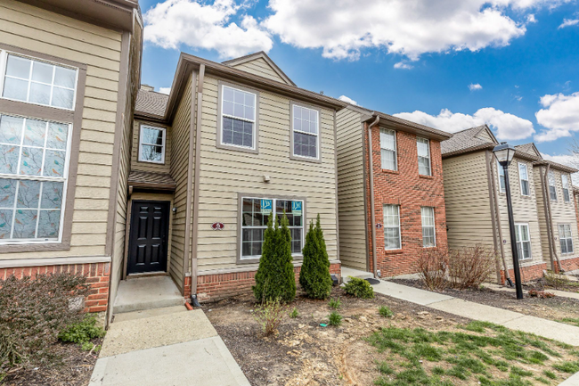 property at 10555 Montgomery Rd