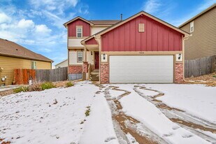 7503 Araia Dr in Fountain, CO - Building Photo