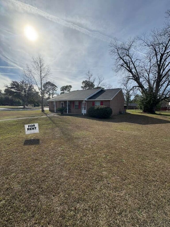 1029 Davidson Dr in Albany, GA - Building Photo - Building Photo