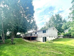 113 Mill Pond Dr in O'Fallon, MO - Building Photo - Building Photo
