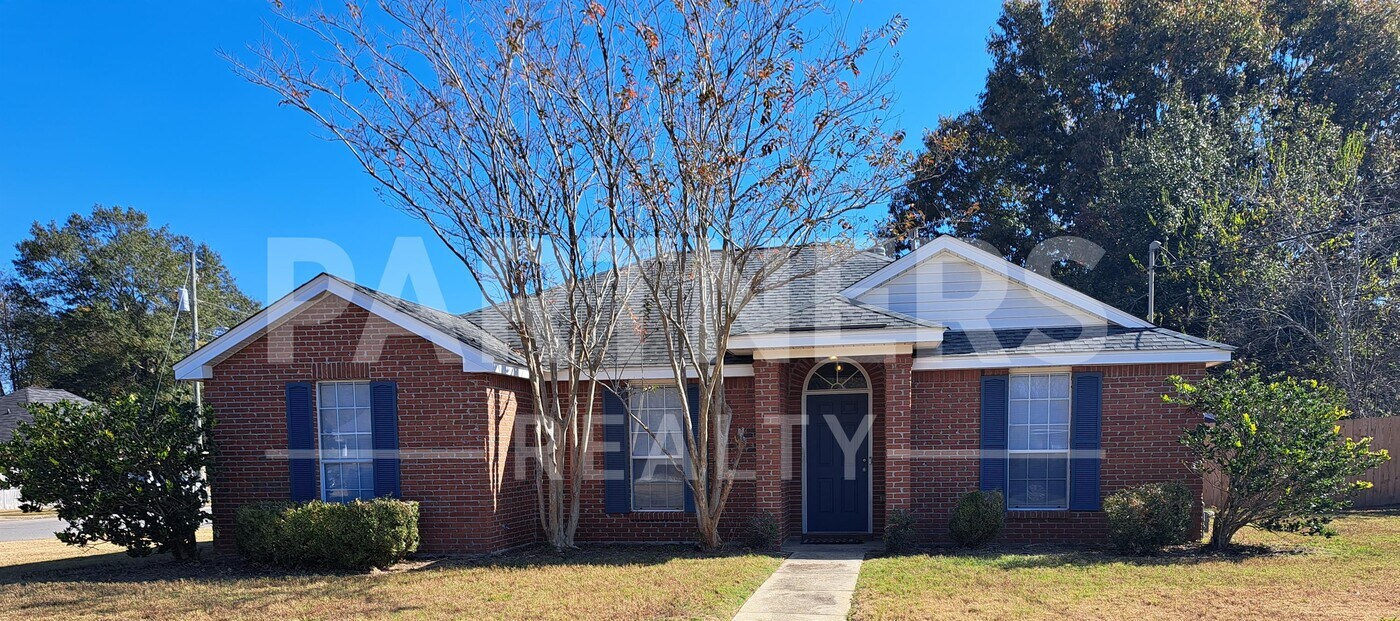 844 Brookland Curv in Montgomery, AL - Building Photo