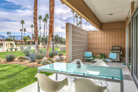 1202 Sandpiper St in Palm Desert, CA - Foto de edificio - Building Photo