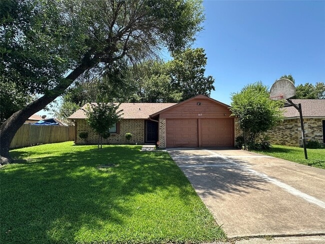 917 Cherrywood Trail in Mesquite, TX - Building Photo - Building Photo