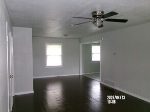 2216 NW 25th St in Lawton, OK - Building Photo - Building Photo
