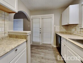 4601 Greenwood Dr in Rosenberg, TX - Foto de edificio - Building Photo