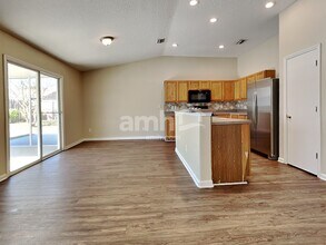 1472 Redbird Creek Dr in Jacksonville, FL - Building Photo - Building Photo