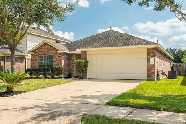 1927 Gray Slate Dr in Missouri City, TX - Building Photo - Building Photo