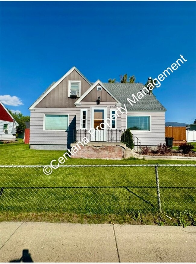 property at 1920 Whitman Ave