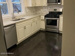 209 Gatzmer Ave in Jamesburg, NJ - Building Photo - Building Photo