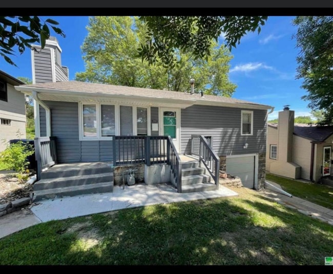 property at 3012 S Cornelia St