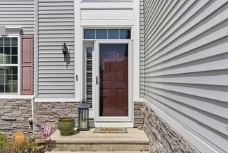 263 Winding Hill Dr in Hackettstown, NJ - Building Photo - Building Photo