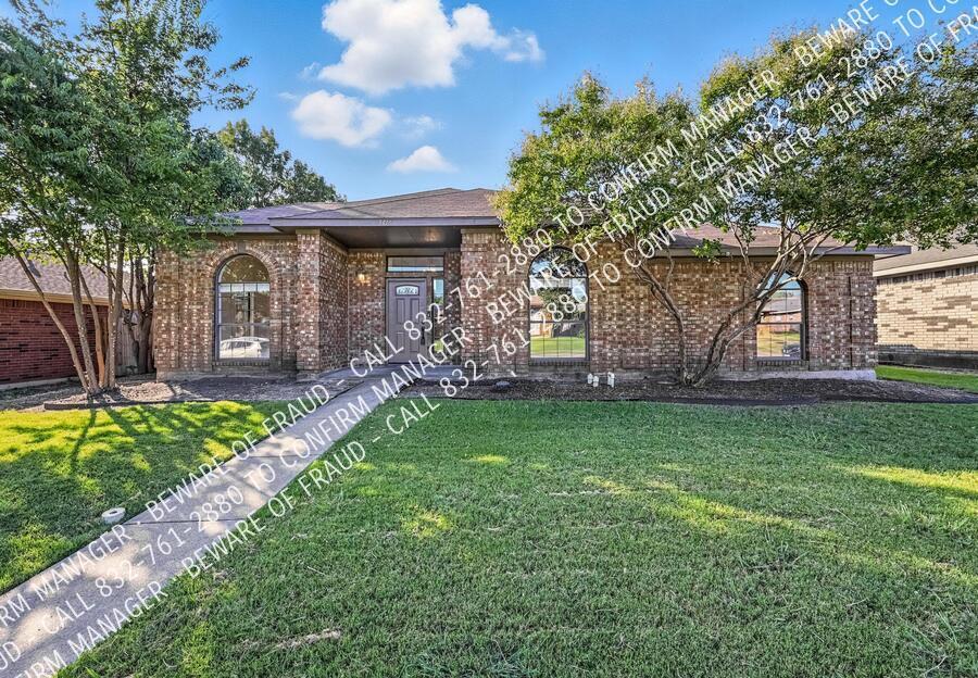 3416 Aster Ln in Rowlett, TX - Building Photo
