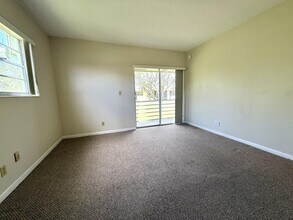 69 Norwich C in West Palm Beach, FL - Building Photo - Building Photo