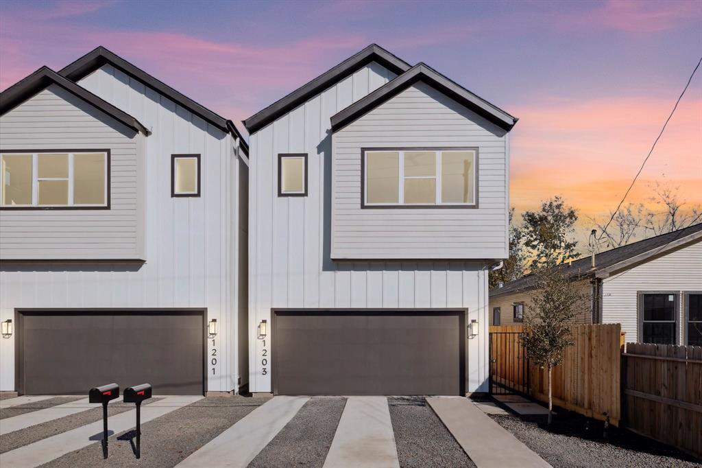 1203 E 27th St in Houston, TX - Building Photo