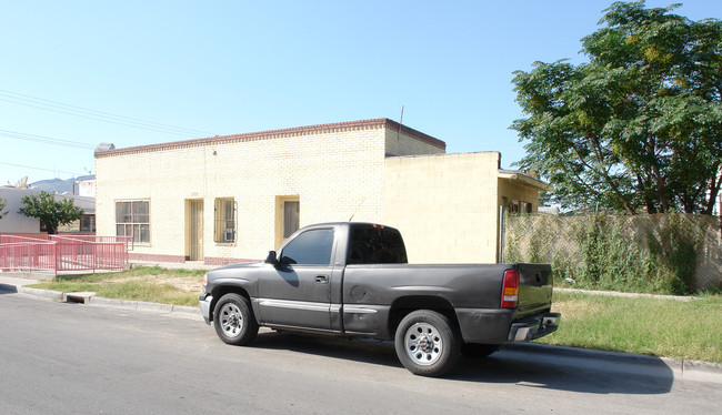 3701-3703 Rivera Ave in El Paso, TX - Building Photo - Building Photo