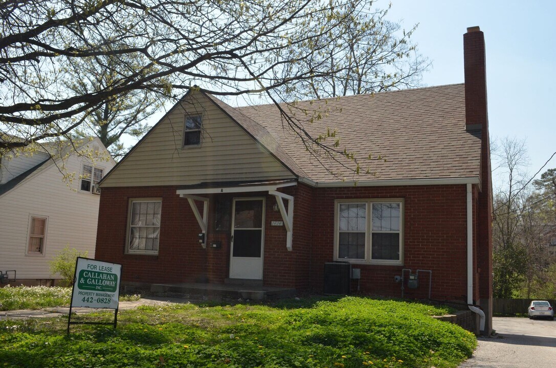 1414 Anthony St in Columbia, MO - Building Photo