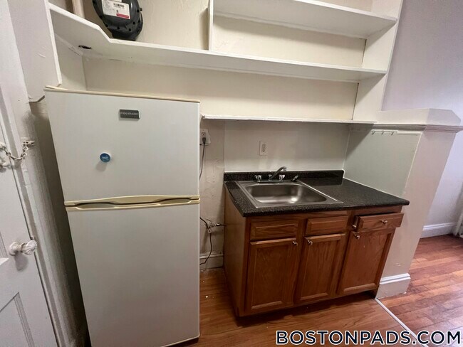 1167 Boylston St in Boston, MA - Building Photo - Building Photo