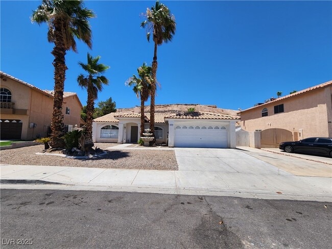 property at 908 Alta Oaks Dr
