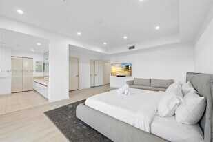 1415 Sunset Harbour Dr in Miami Beach, FL - Building Photo