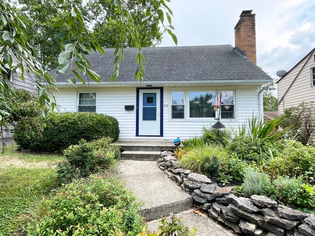 property at 279 Highfield Dr