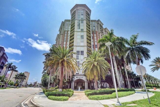property at 550 Okeechobee Blvd