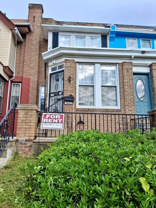 5603 N 10th St, Unit 5603 N 10th St