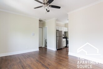 648 W Roscoe St in Chicago, IL - Building Photo - Building Photo