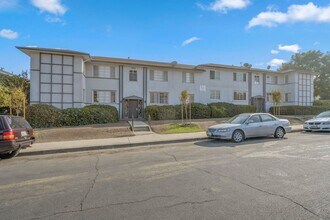 4026-4050 West Blvd. in Los Angeles, CA - Foto de edificio - Interior Photo