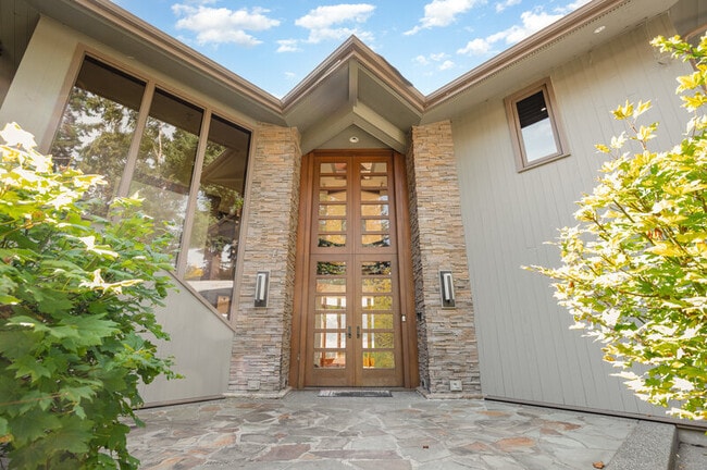 88 Cascade Key in Bellevue, WA - Building Photo - Building Photo