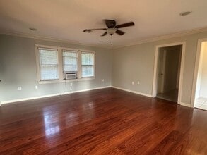 902 Oaklawn Ave in Lafayette, LA - Building Photo - Building Photo