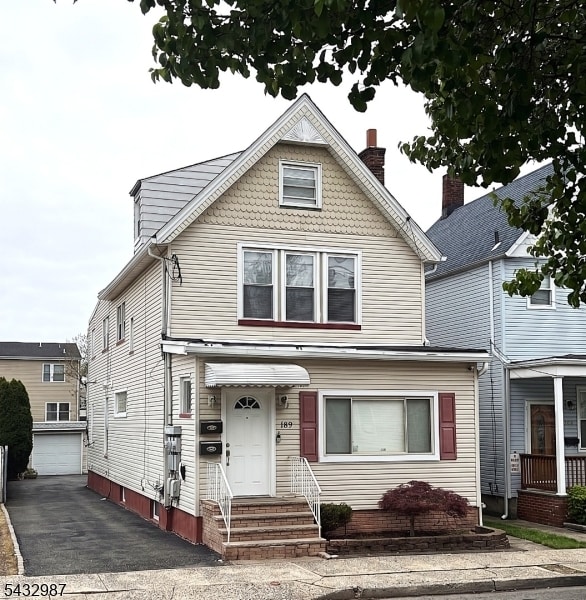 property at 189 William St