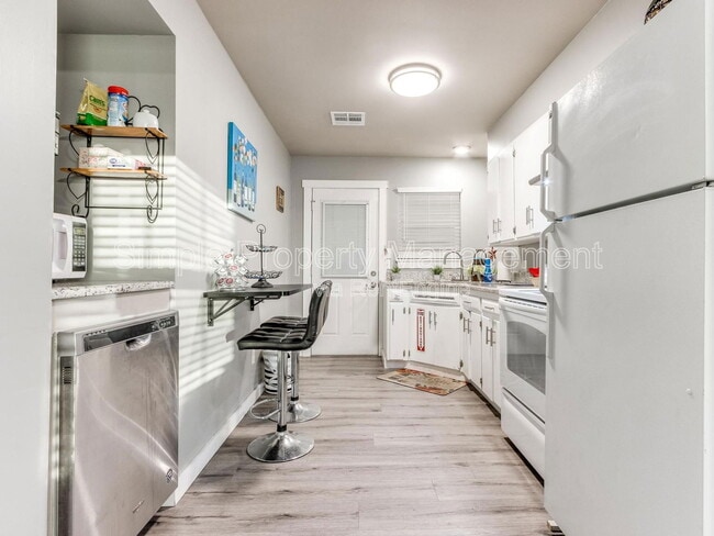 property at 425 Babb Dr