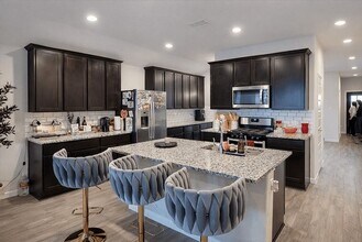 1502 Ashford Bend Ln in Missouri City, TX - Building Photo - Building Photo