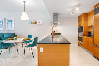 485 Brickell Ave in Miami, FL - Building Photo - Building Photo