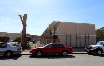 2140 Stone St in San Pablo, CA - Building Photo - Building Photo