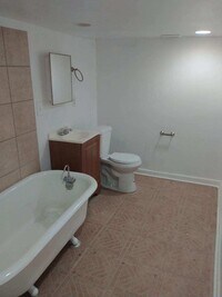 1602 Poplar Grove St photo'