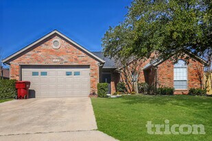 1012 Brookhaven Dr in Royse City, TX - Building Photo