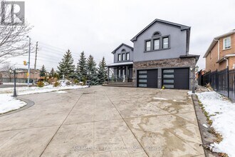 987-BSMT-987 Bristol Rd W in Mississauga, ON - Building Photo - Building Photo