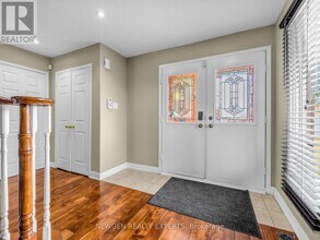 2636 Credit Valley Rd in Mississauga, ON - Building Photo - Building Photo