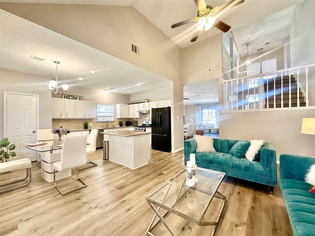 1502 Sheffield Dr in Missouri City, TX - Building Photo - Building Photo