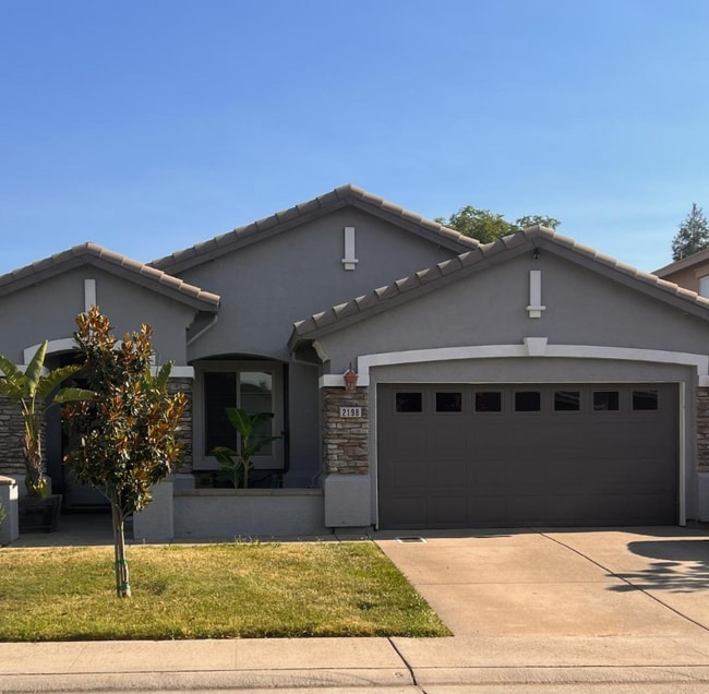2198 Shady Creek Rd in Folsom, CA - Building Photo - Building Photo